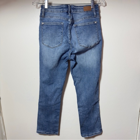 Judy Blue Skinny Fit Capri Medium Washed Denim Women Size 27 - Picture 8 of 9